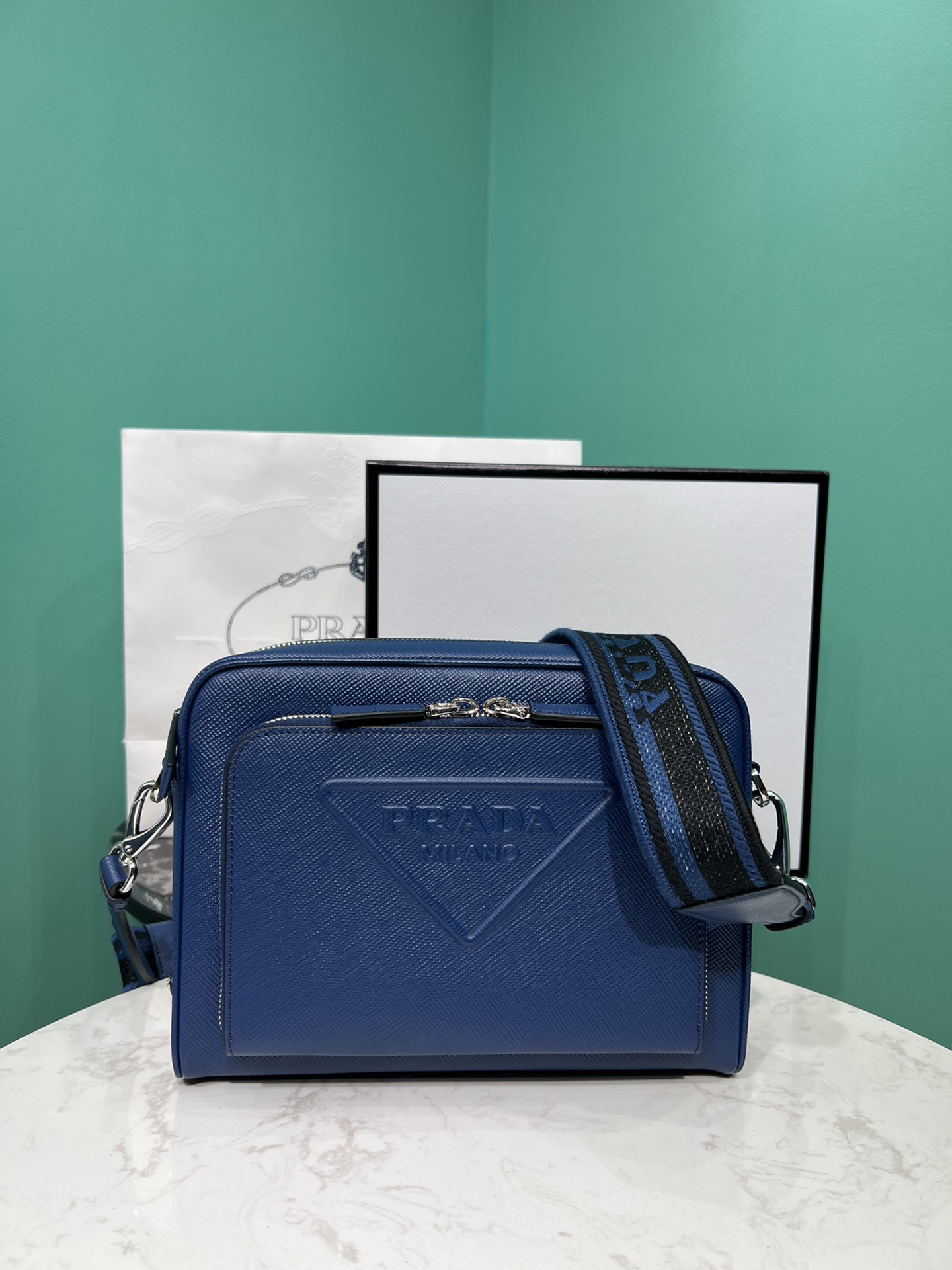 Prada_Crossbody_Bag-2VH1